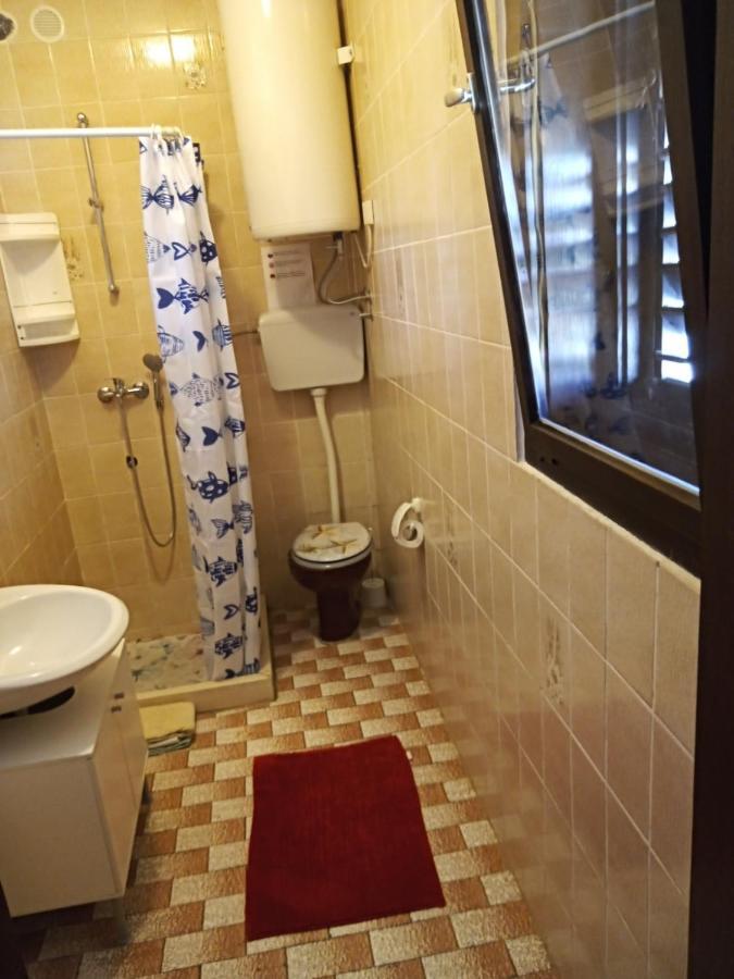 Apartman Ana Murter Eksteriør billede